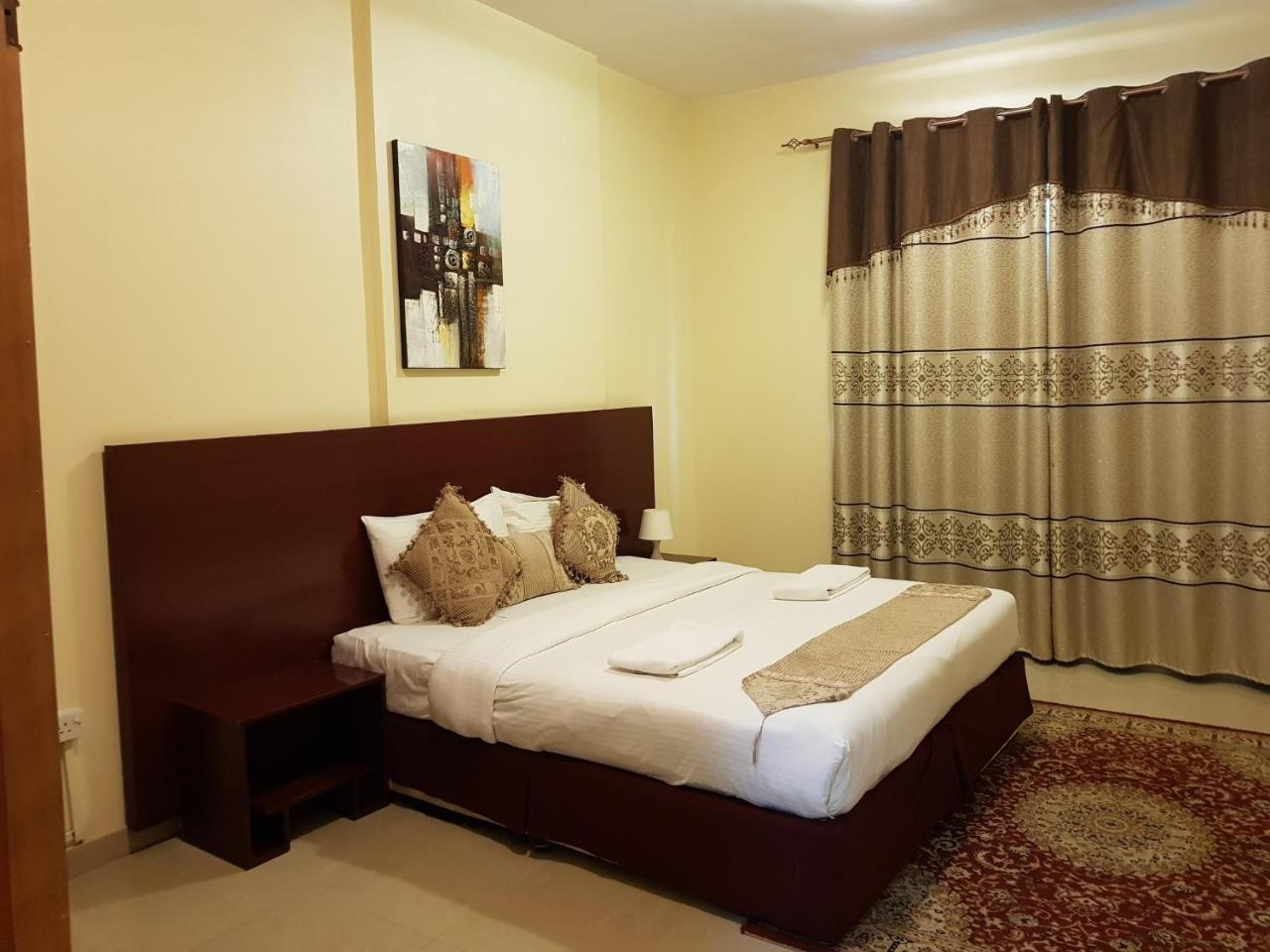 RAYNOR HOTEL APARTMENTS FUJAIRAH 4* (United Arab Emirates) - from